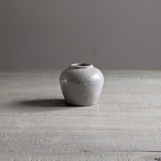 Small Grey Ginger Jar 1