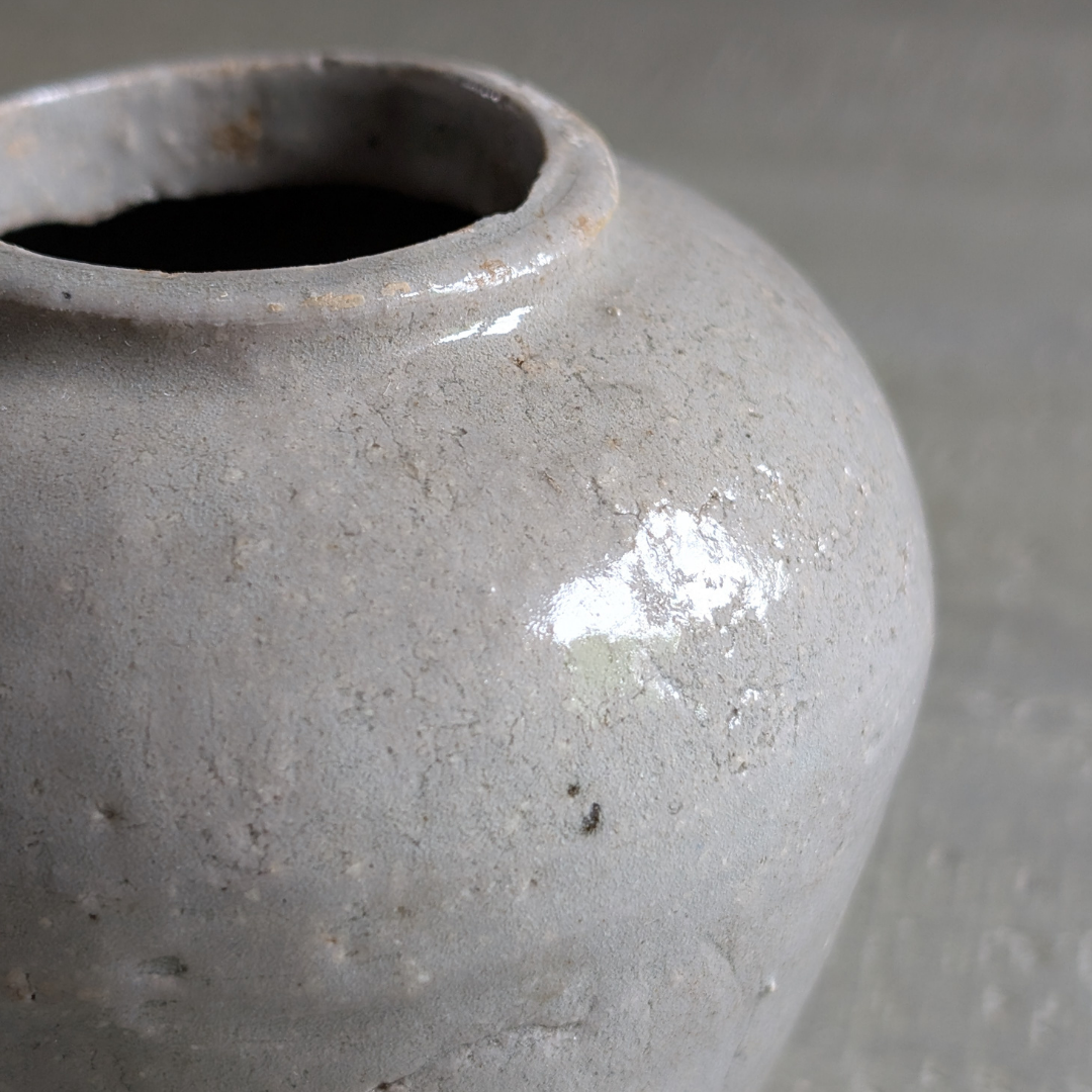 Small Grey Ginger Jar 1