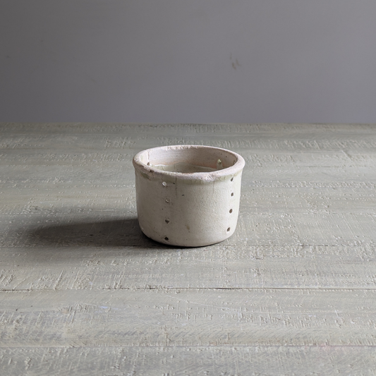 Small Off-White Cheese Strainer