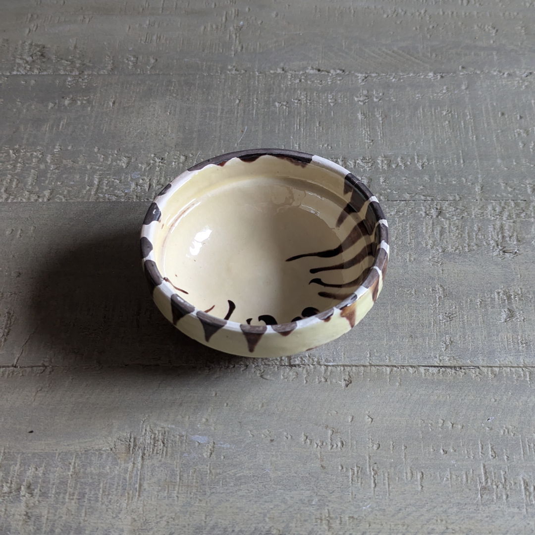 Small Drippy Bowls