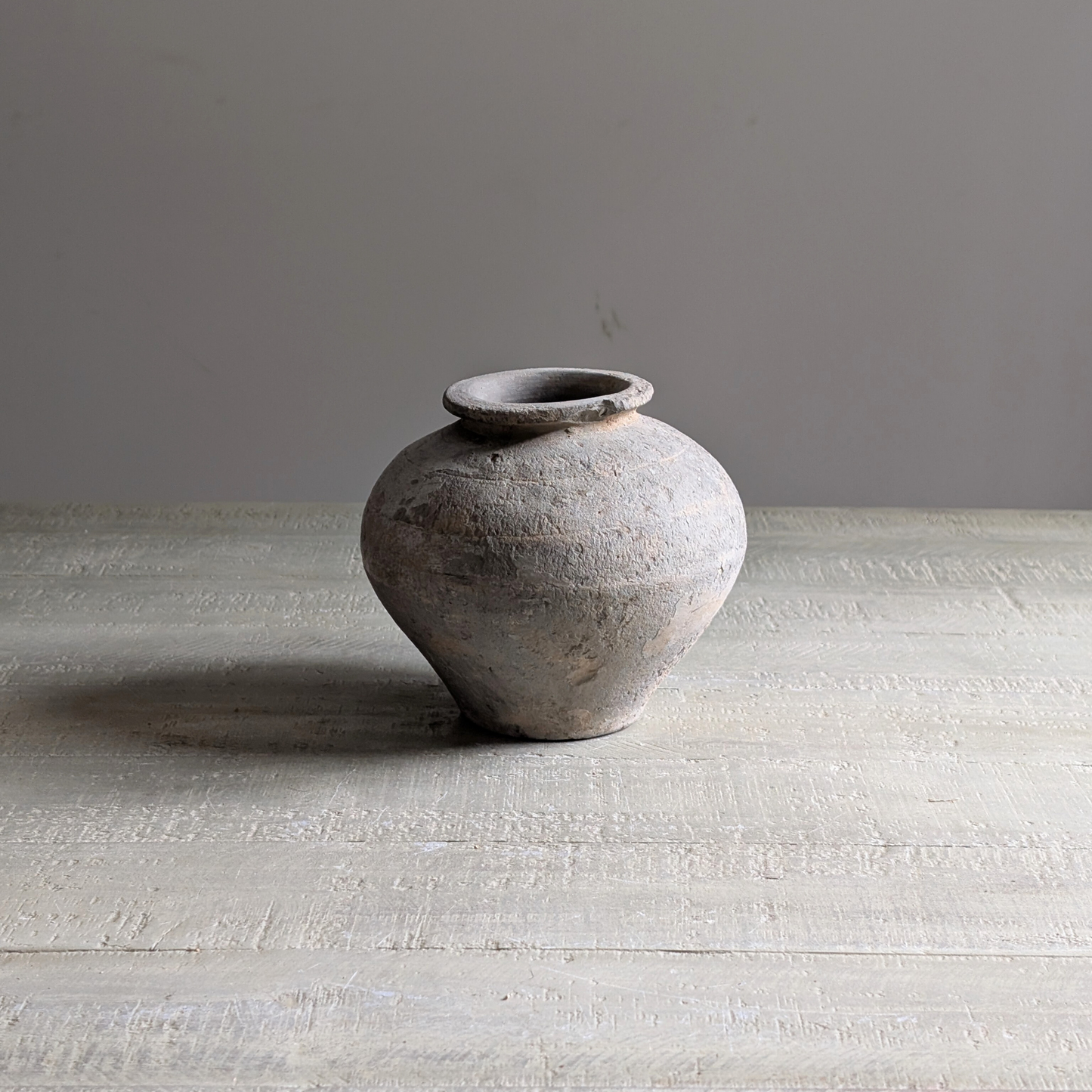 Small Grey Pot 1