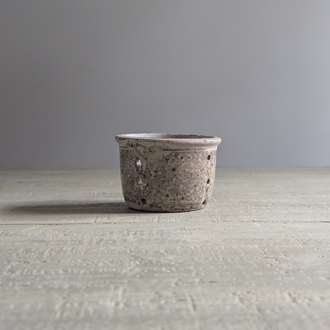 Speckled Grey Cheese Strainer
