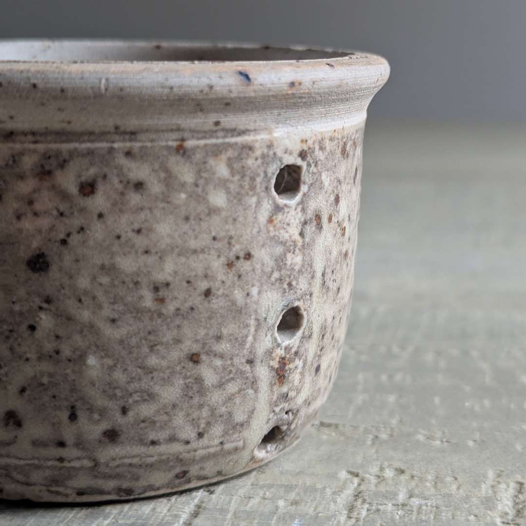 Speckled Grey Cheese Strainer