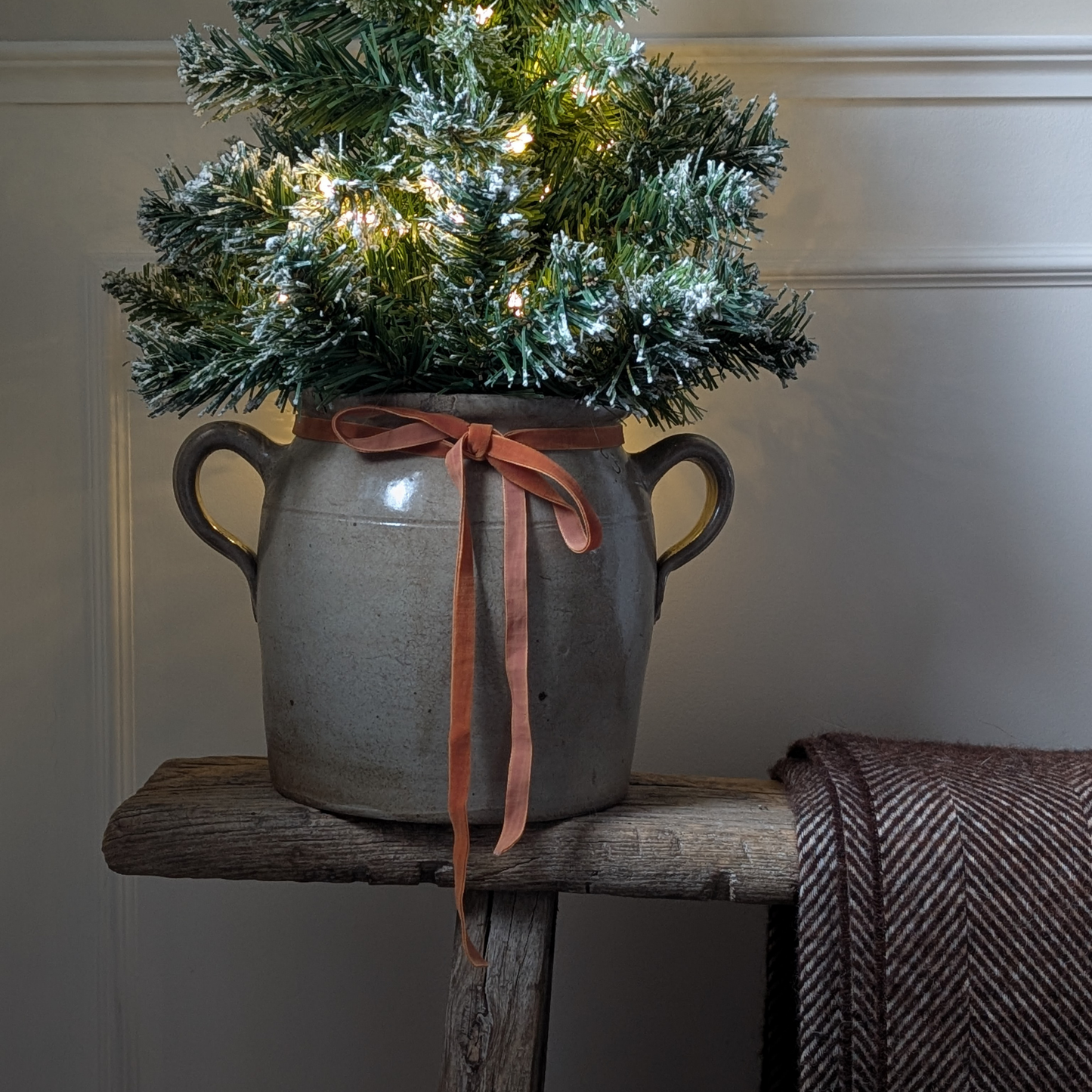 Medium Loop Confit Pot 1