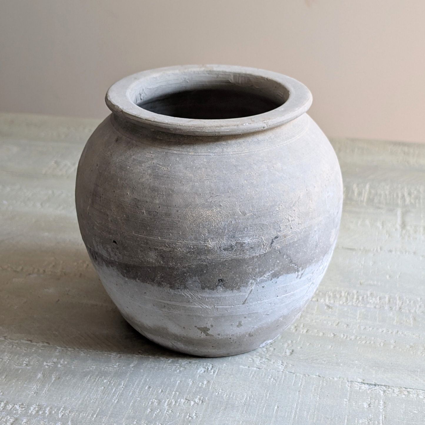 Medium Grey Pot 3