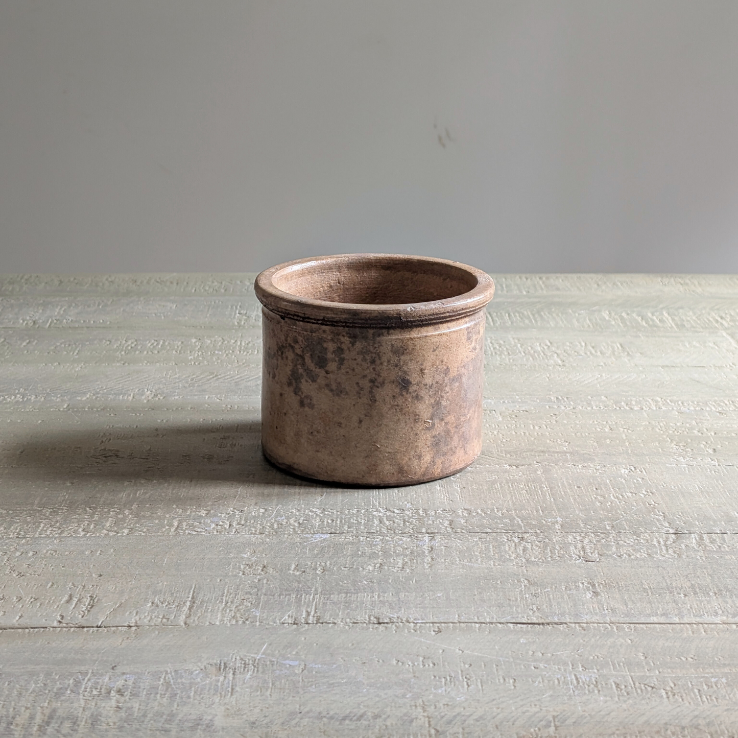 Brown Mottled Pot 1