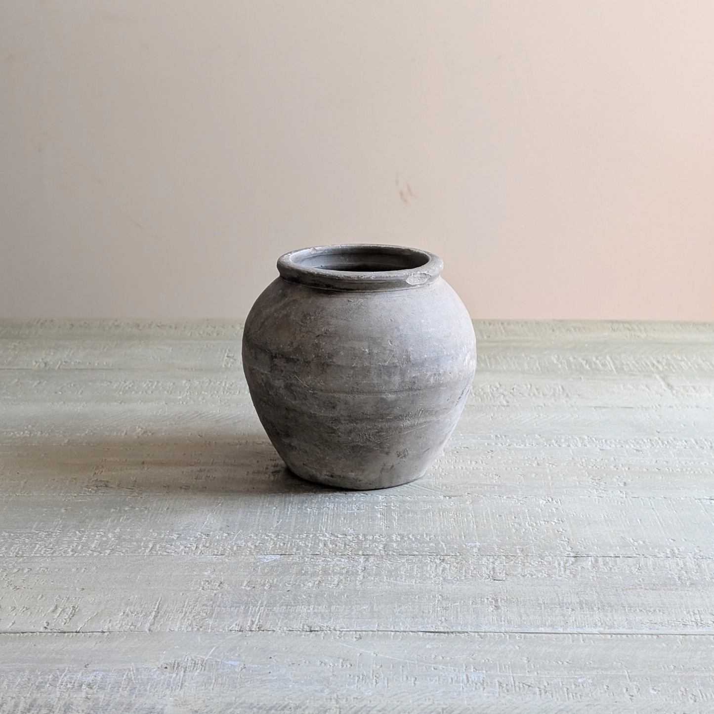 Small Grey Pot 3