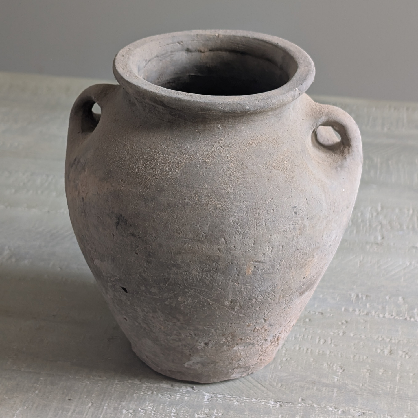 Small Pale Grey Double Handled Pot