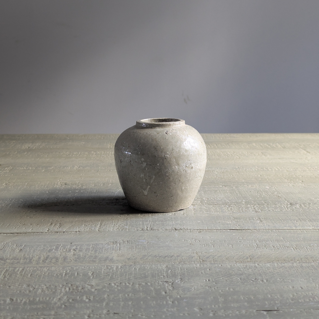 Small Beige Ginger Jar