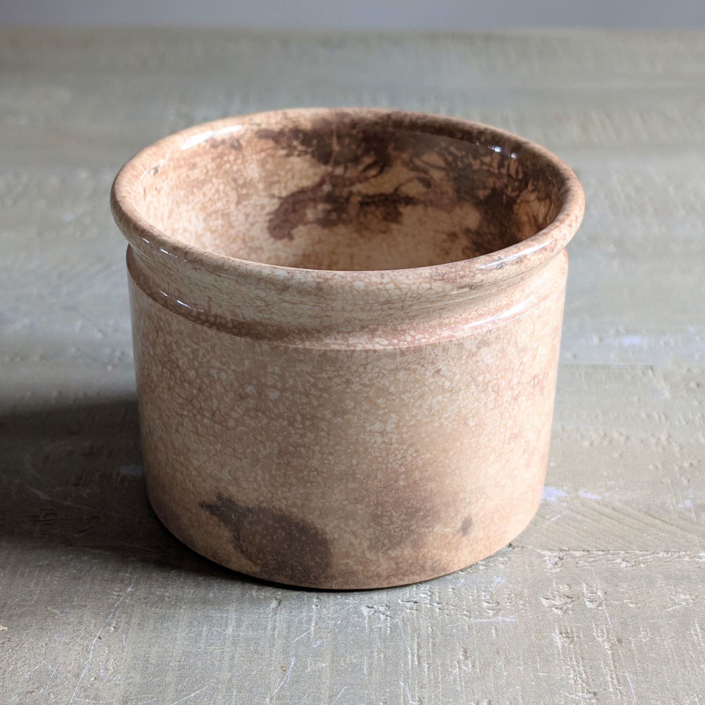 Small Mottled Pot 1