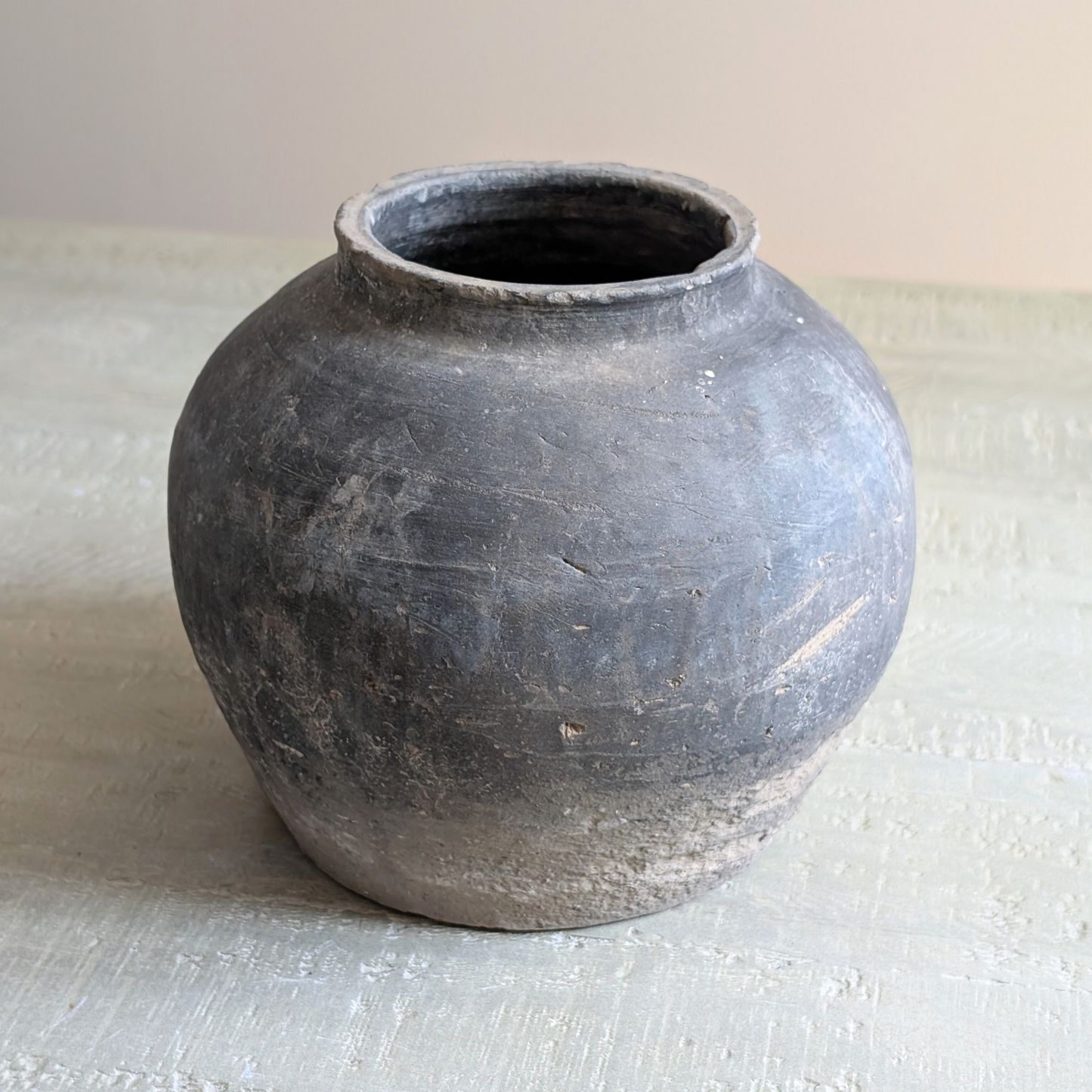 Small Charcoal Pot 2