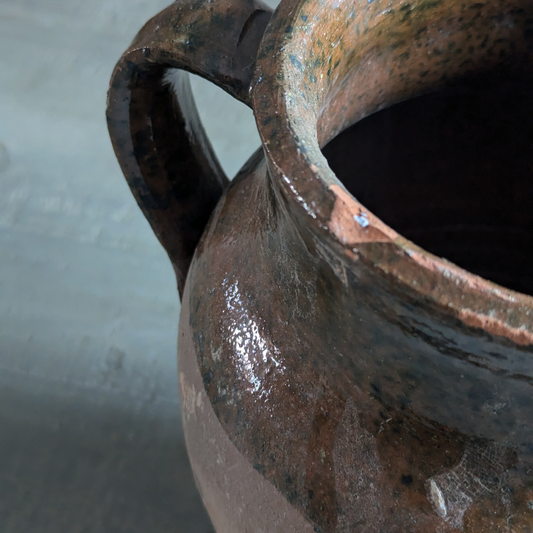 Half Glaze Green Double Handle Pot