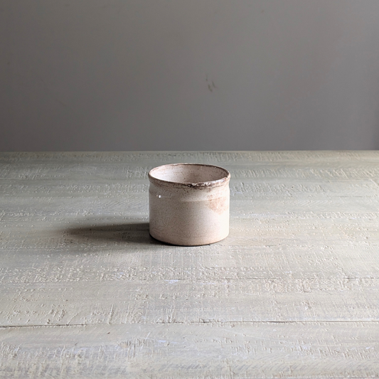 Small Cream Mottled Pot