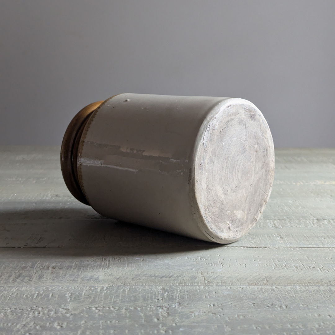 Medium French Utensil Pot