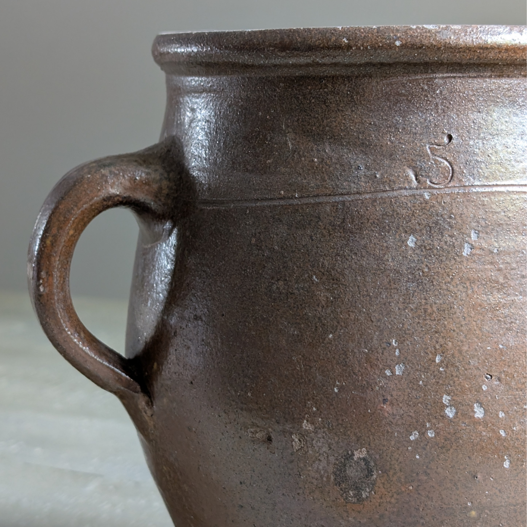 Dark Brown Confit Pot