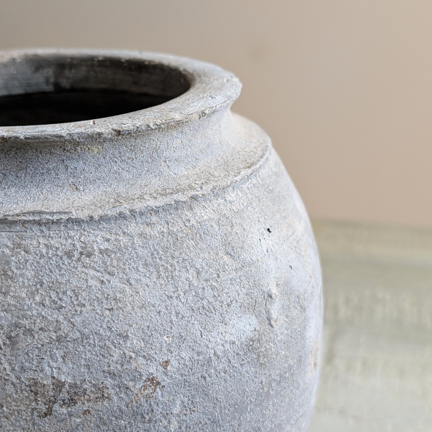 Medium Grey Pot 2
