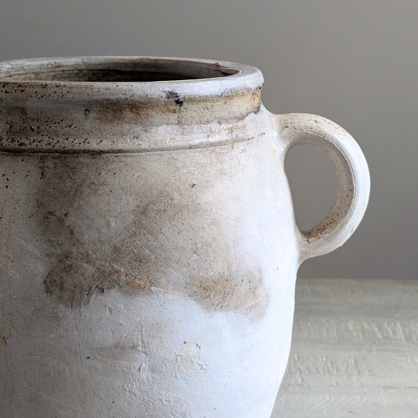 Large Grey French Pot