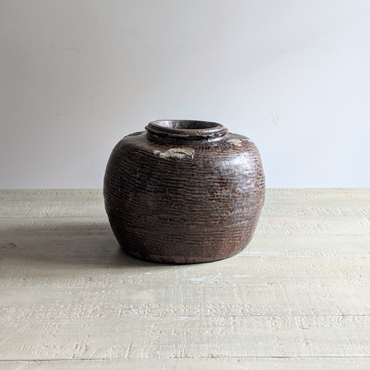 Short Chinese Rice Wine Jar 2