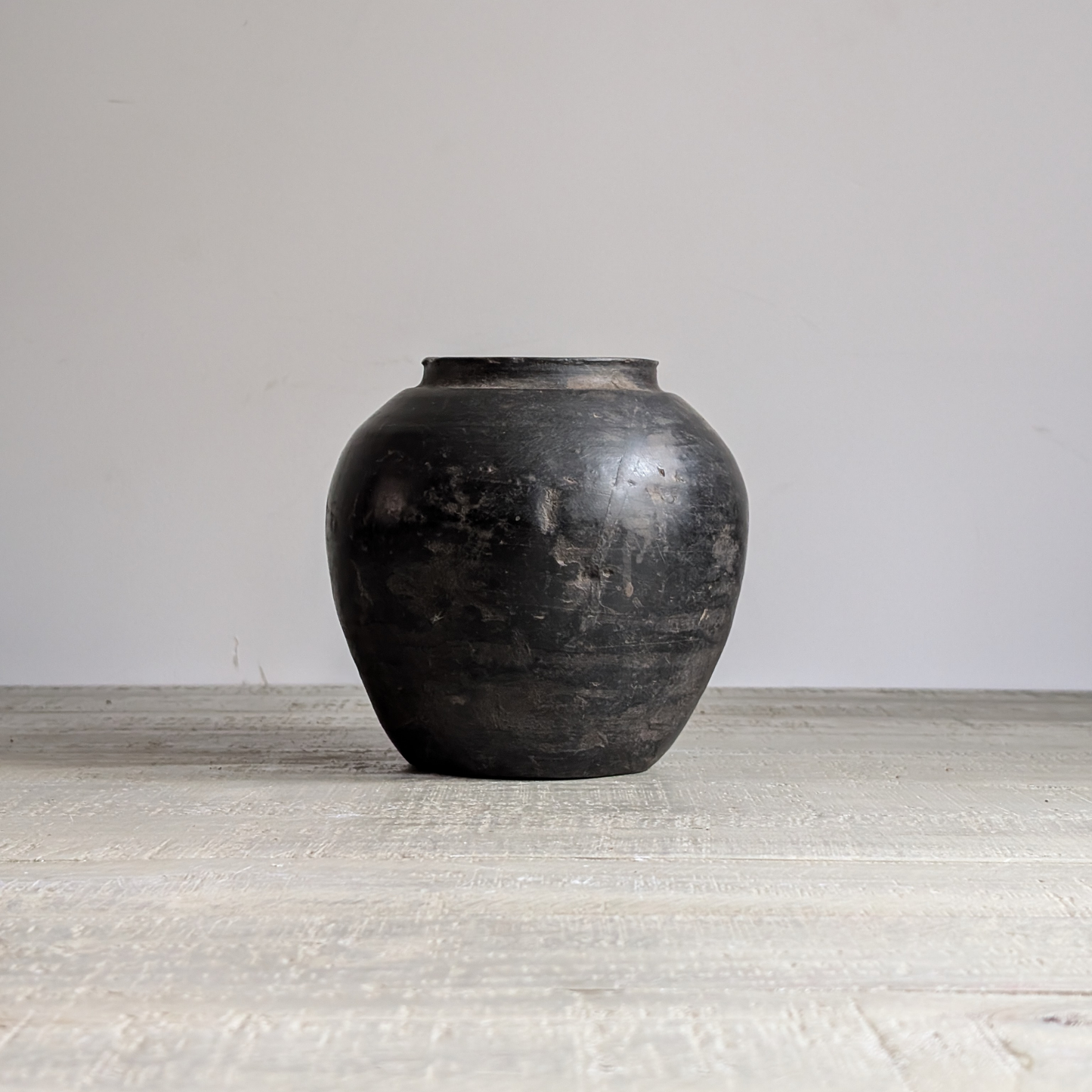 Small Charcoal Pot 1