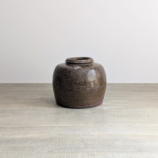 Short Rice Wine Jar 4