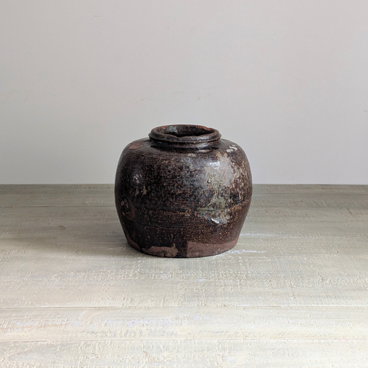 Short Rice Wine Jar 1