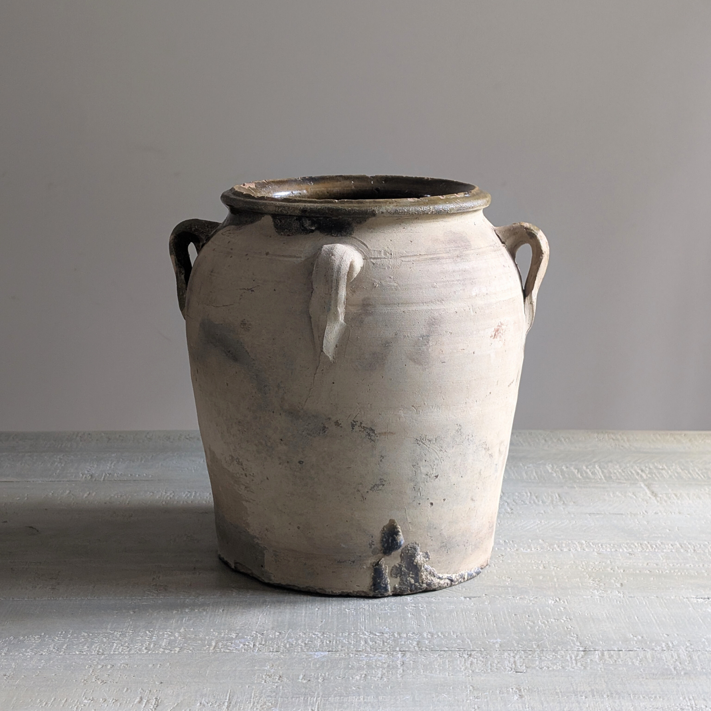 Large Spanish Olive Pot