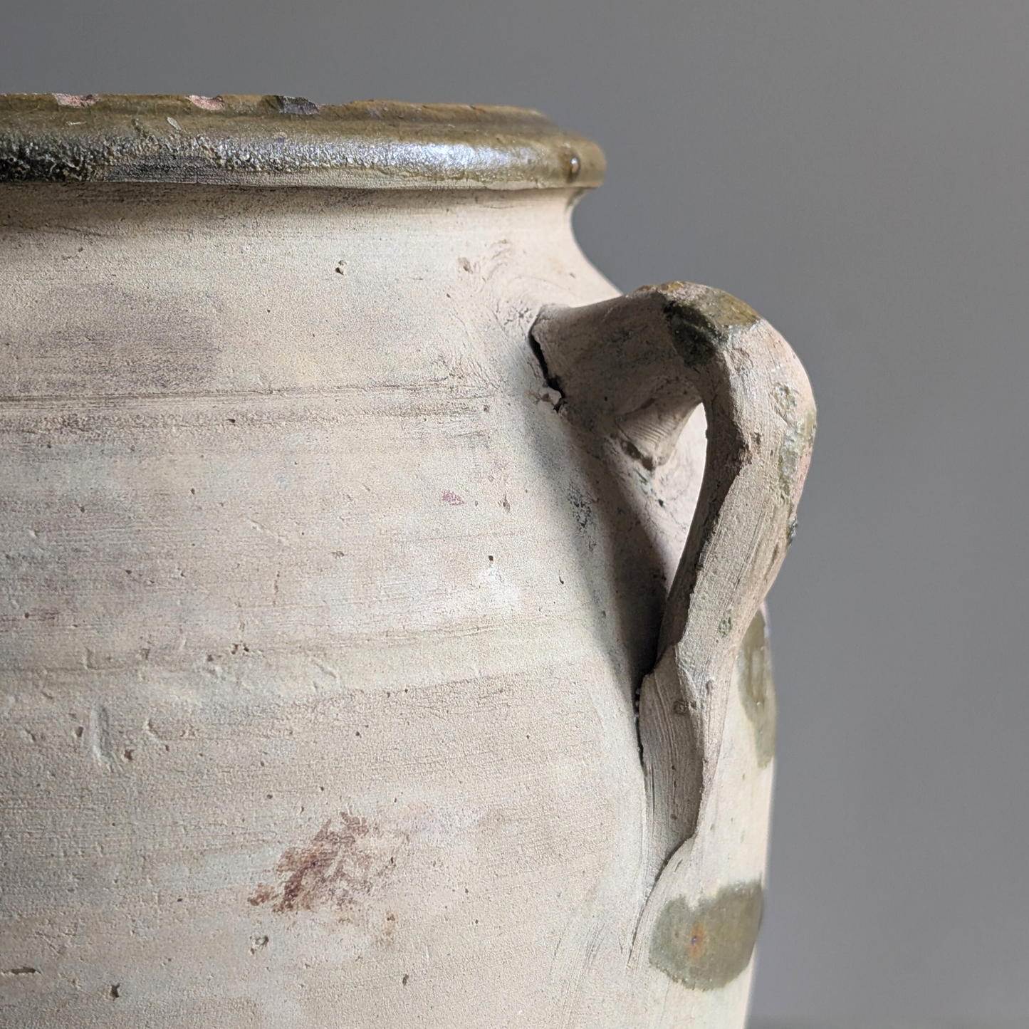 Large Spanish Olive Pot