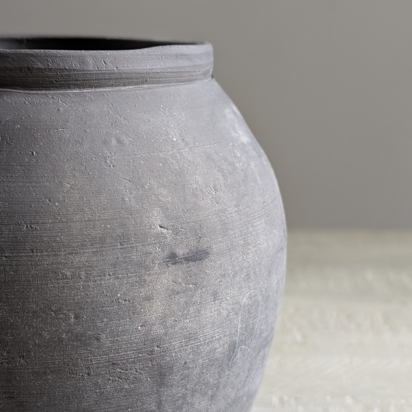 Small Charcoal Pot 2