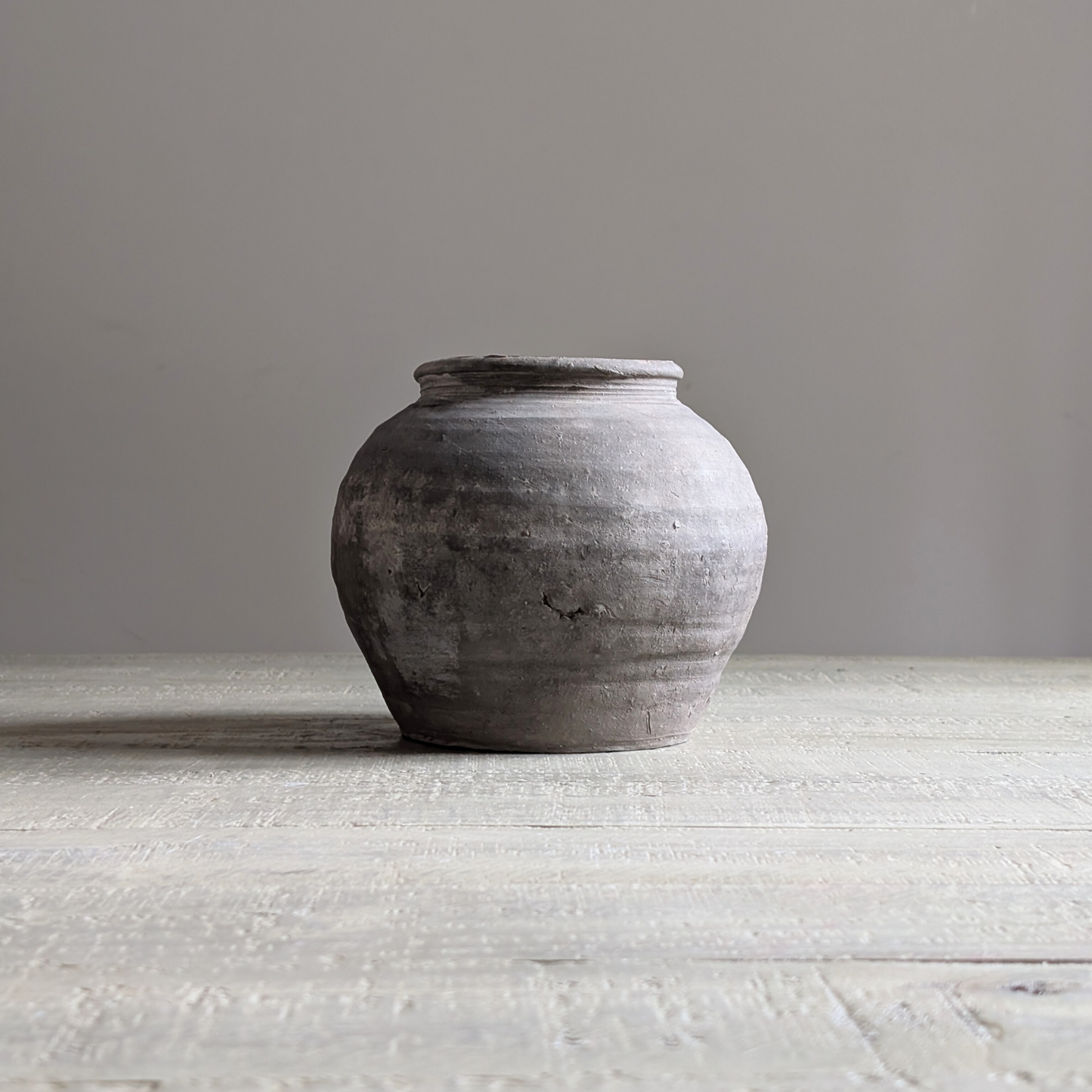 Small Grey Pot 1
