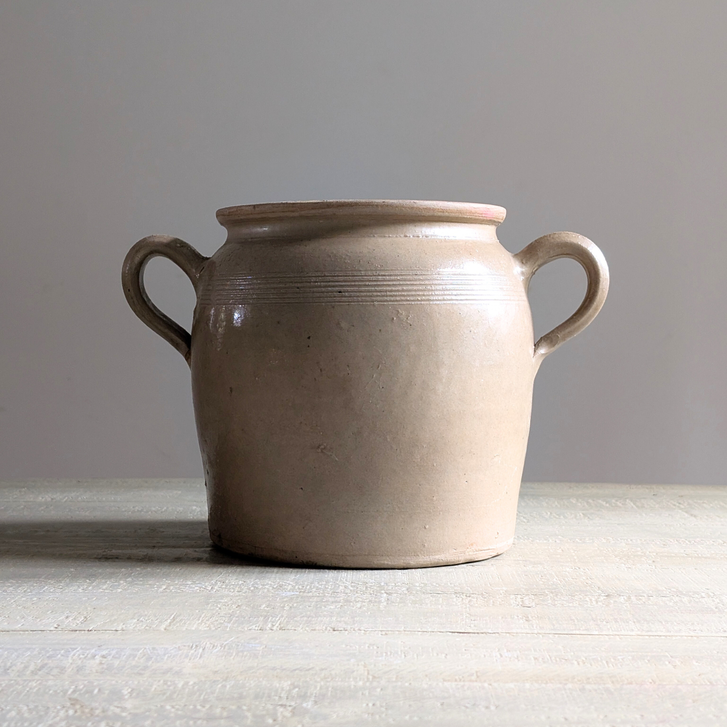 Large Loop Eared Confit Pot 1