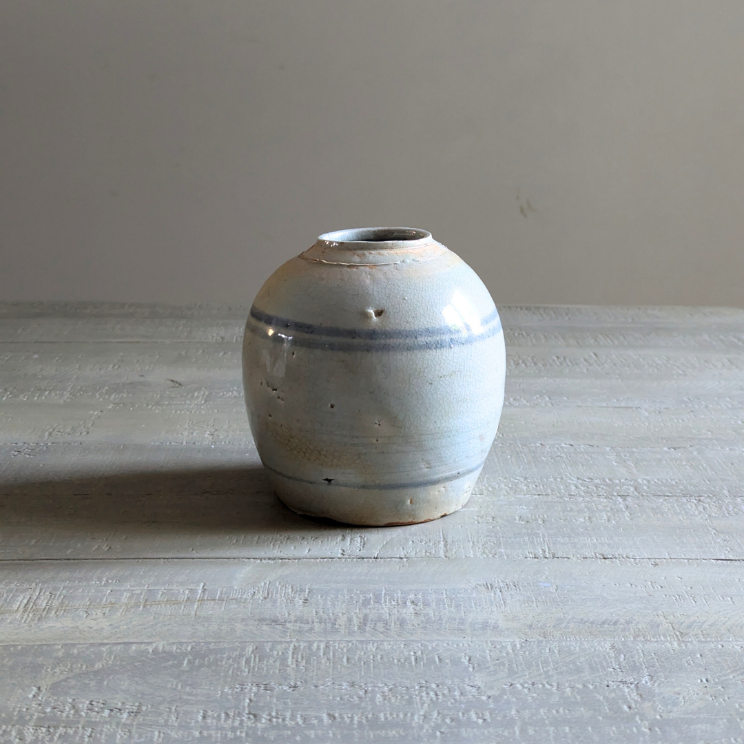 Large Blue Banded Ginger Jar