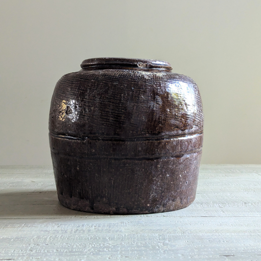 Dark Brown Chinese Rice Wine Pot