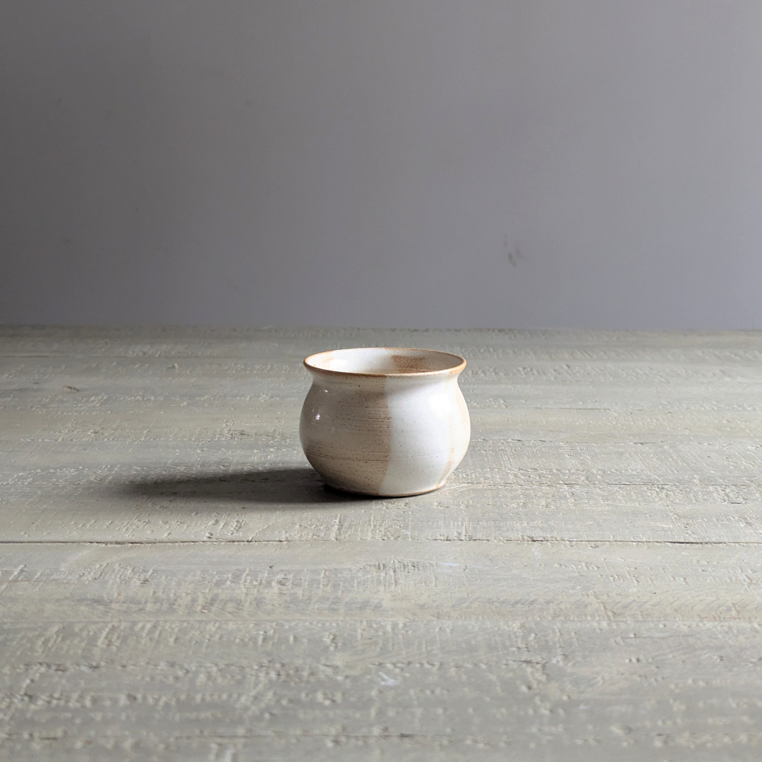Small Cream Matchstick Pot