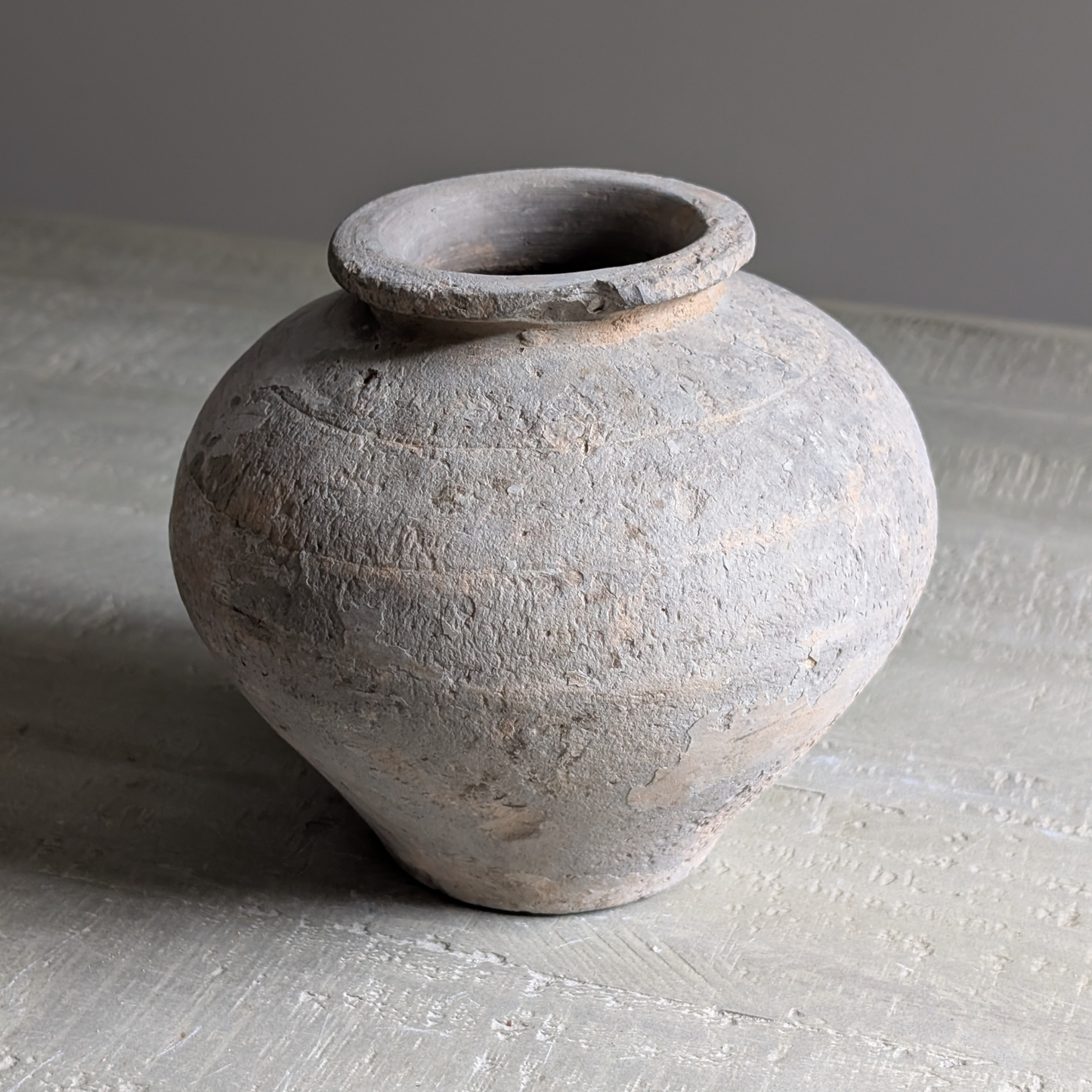 Small Grey Pot 1