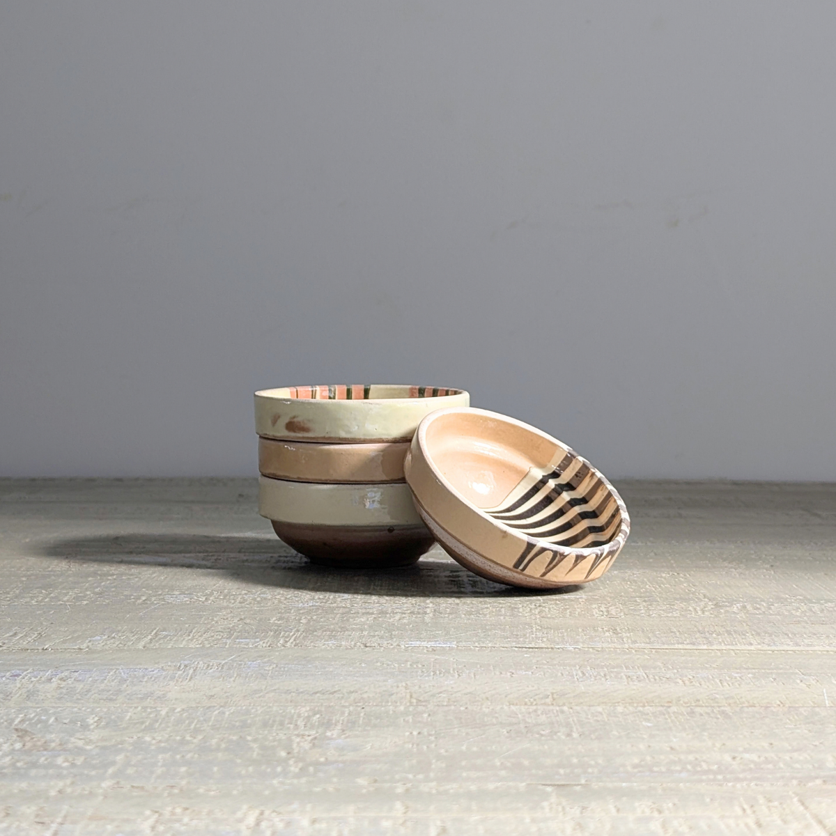 Small Drippy Bowls