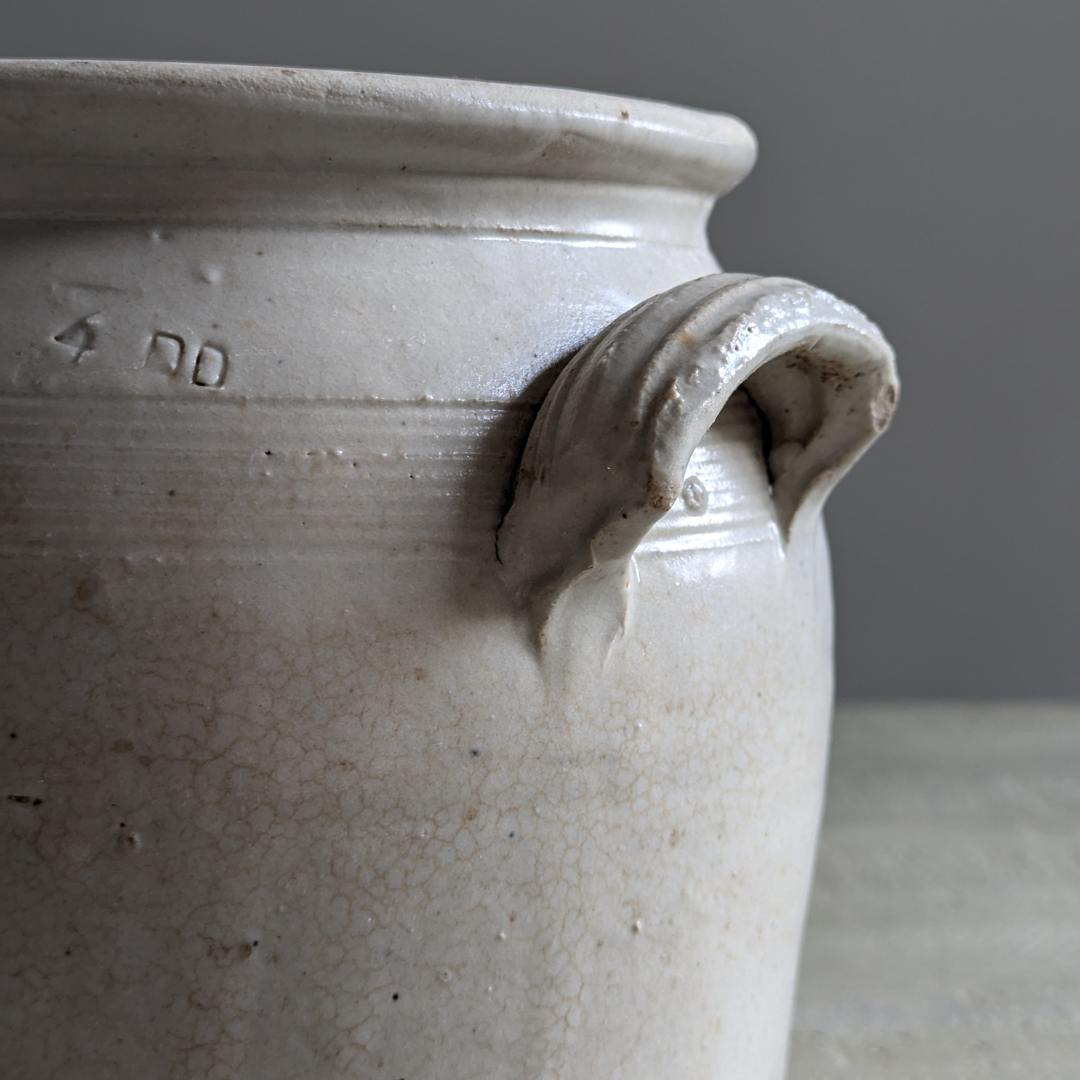 Large Cream Confit Pot