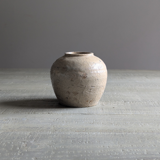 Small Beige Ginger Jar