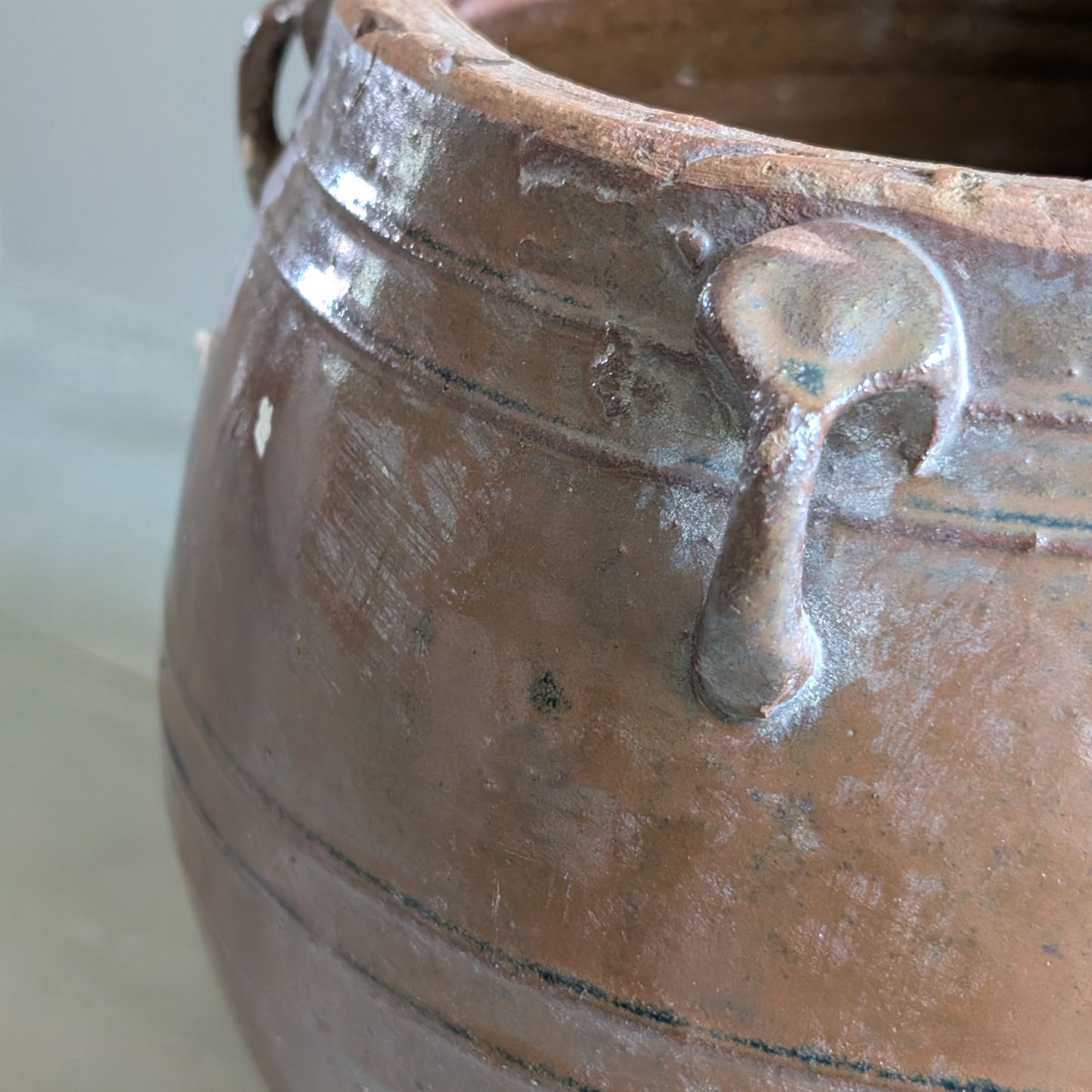 Large Half Glaze Brown Confit Pot 1