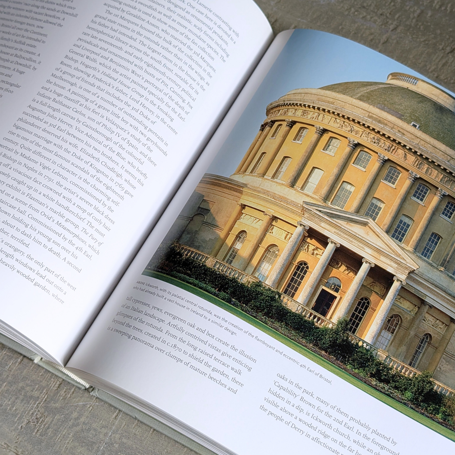 Houses of the National Trust Book