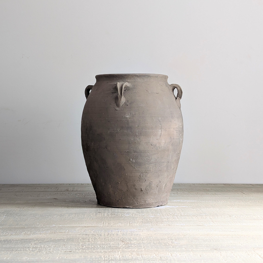 Large Grey Primitive Pot