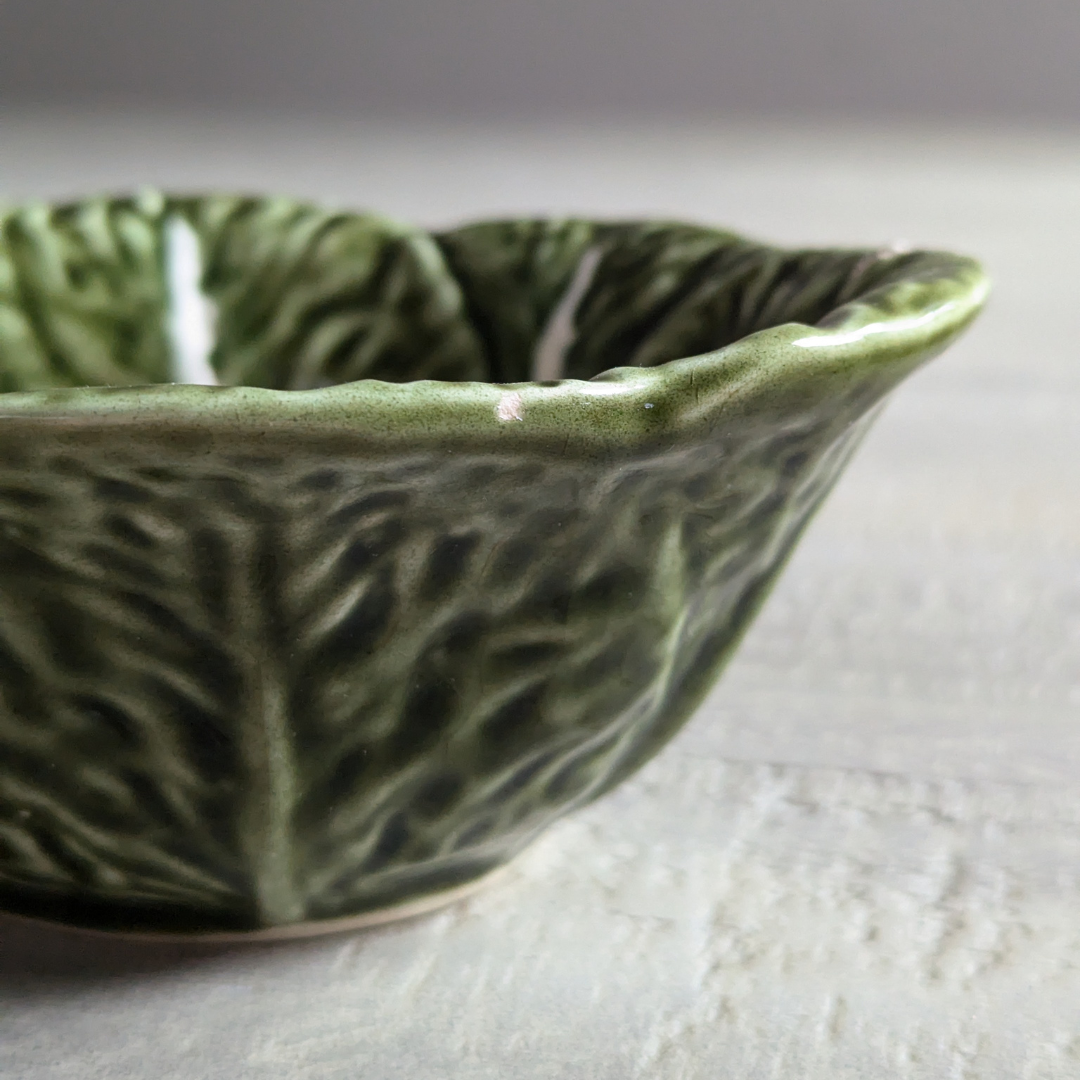 Small Cabbage Leaf Bowl