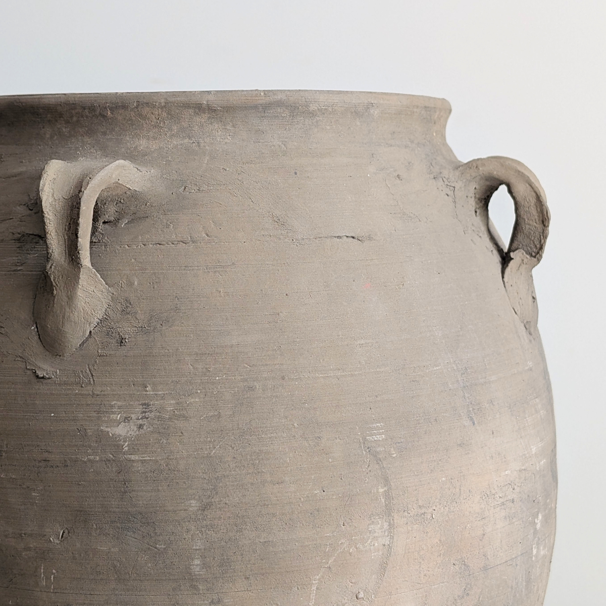 Large Grey Primitive Pot