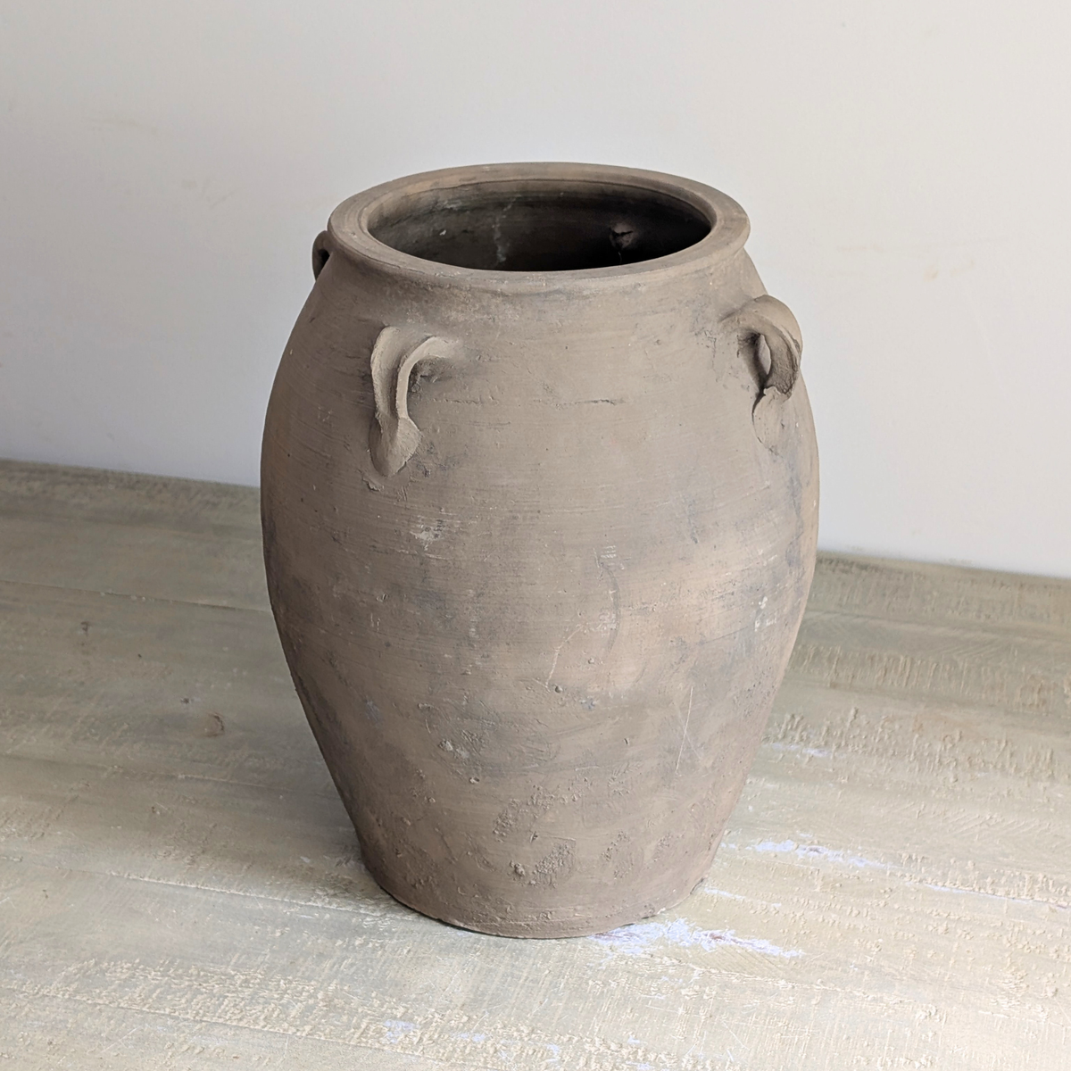 Large Grey Primitive Pot