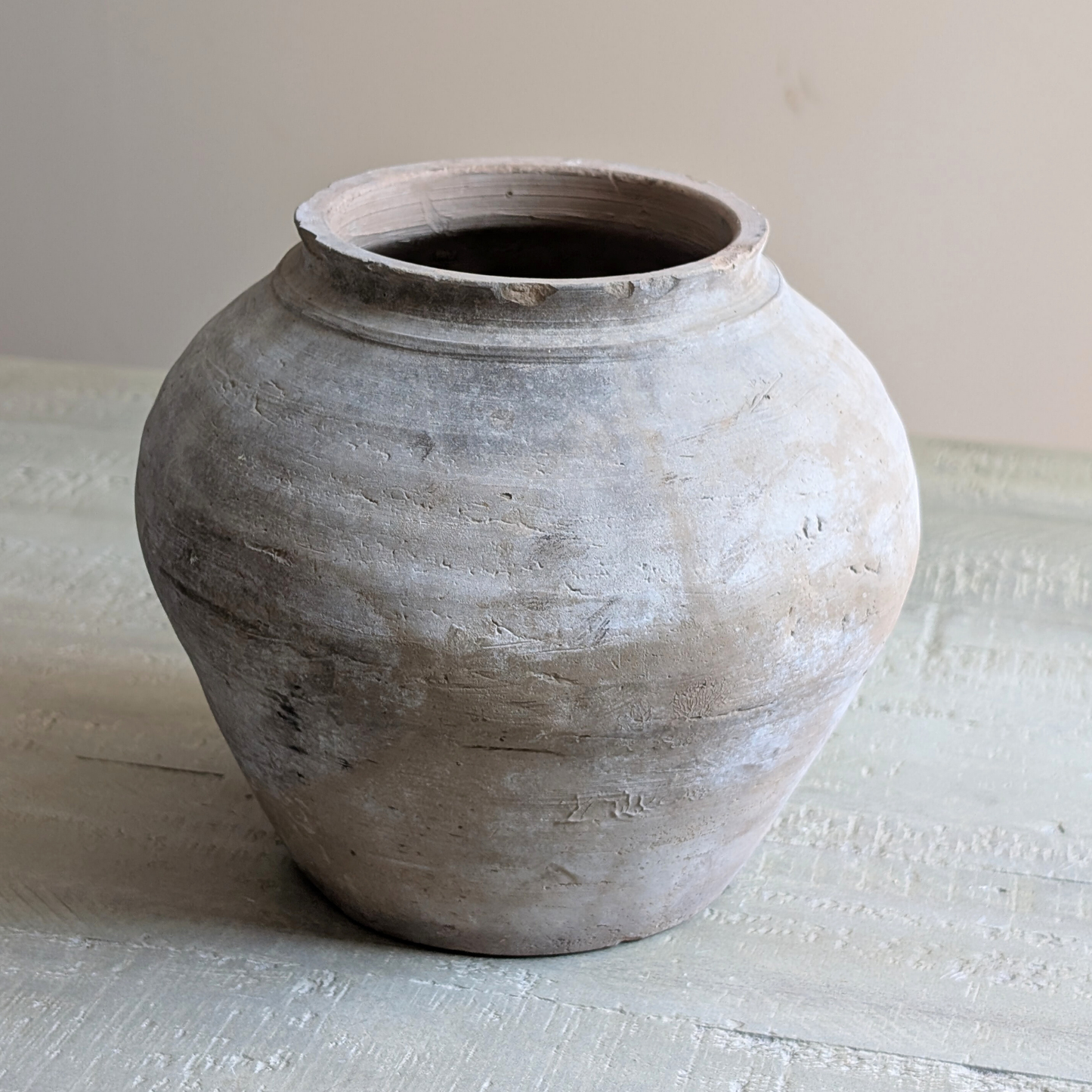 Medium Grey Pot 1