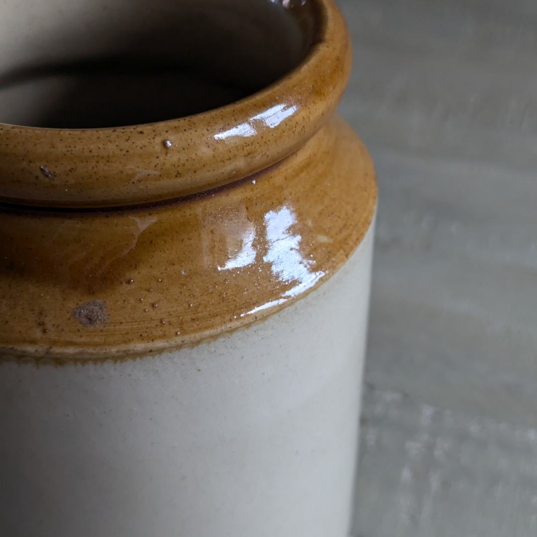 Medium French Utensil Pot