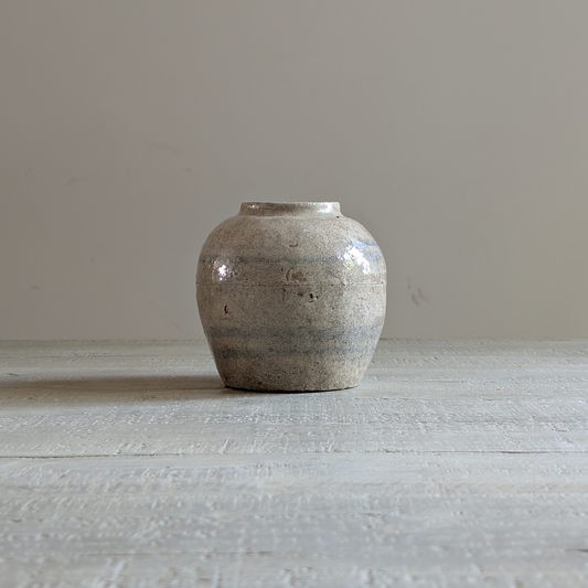 Medium Grey & Blue Banded Ginger Jar