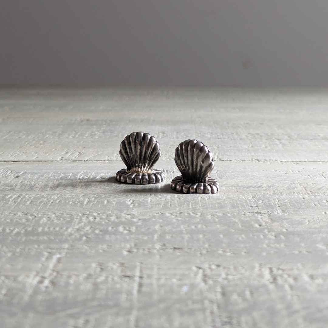 Seashell Place Card Holders