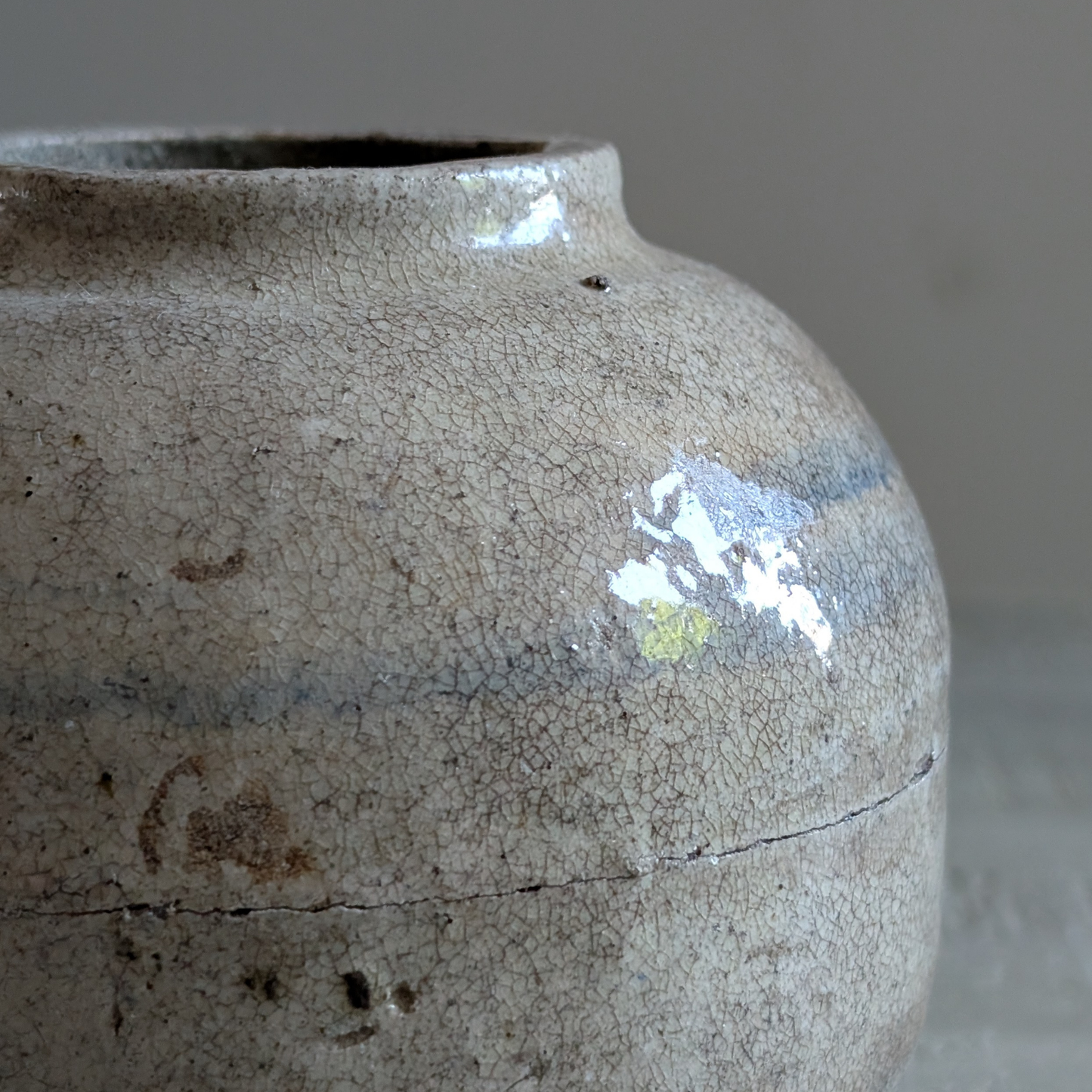 Medium Grey & Blue Banded Ginger Jar