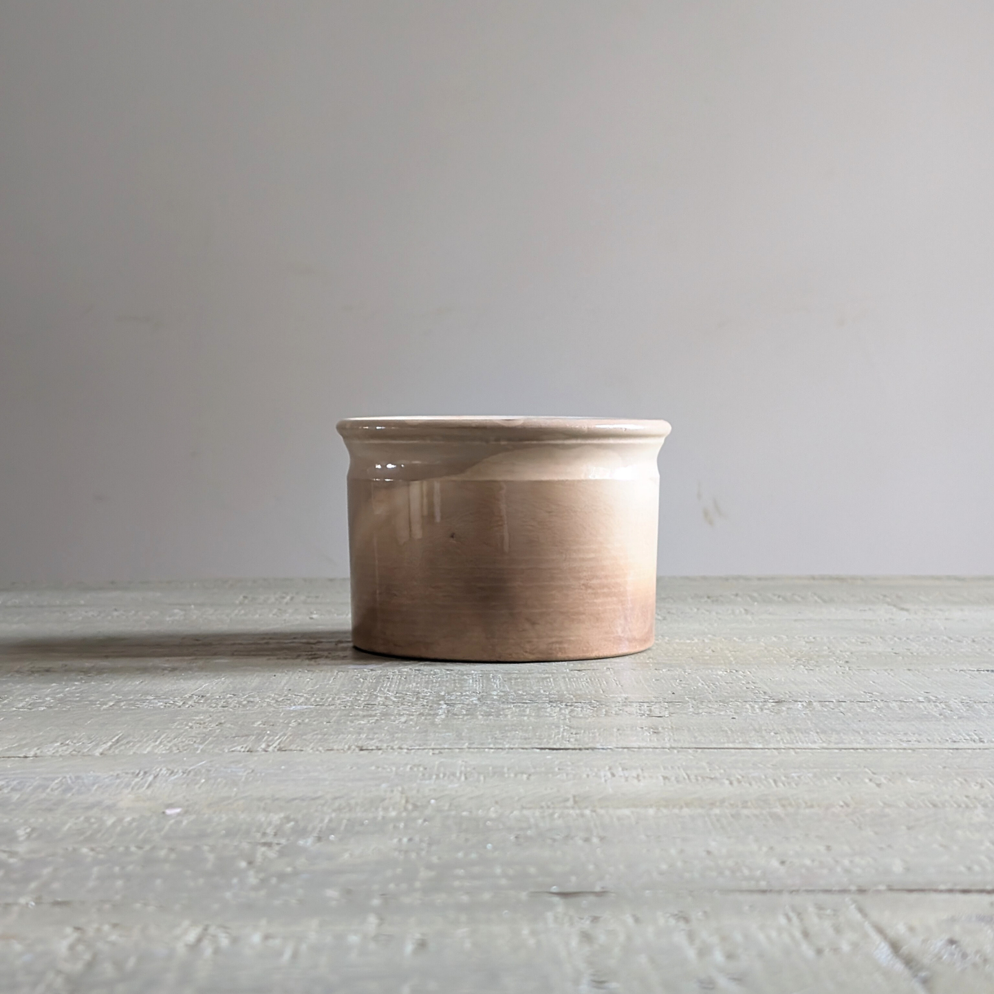 Large Mottled Pot 1