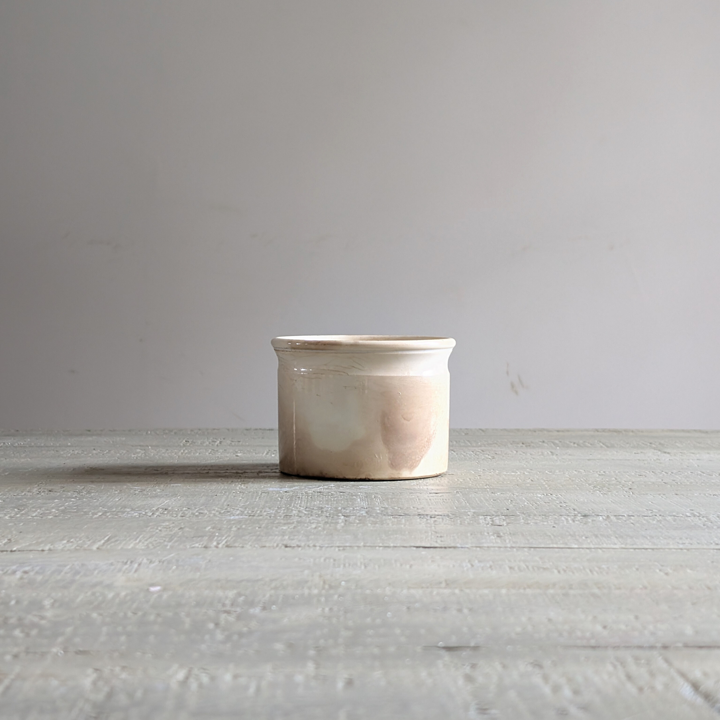 Small Mottled Pot 1
